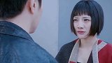美女为了利益豁出去了，在天台跟不喜欢的人亲吻