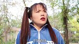 短剧：圆圆不听劝阻吃捡来的疯狂头发糖，没想刚吃完就变爆炸头
