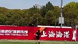 一步一步慢慢来！武磊晒康复训练视频：跑起来了