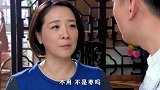 儿媳和别的男人接触，哪料婆婆躲起来看好戏，这小眼神太可爱了