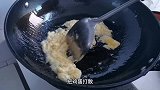 蛋炒饭怎么做才好吃？这是我自创做法，大家看咋样