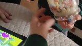 前女友给老婆叠的小星星，宝宝硬要打开，好一个借刀杀人
