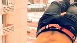 体操运动员也不过如此吧 最后一个小哥哥摸哪呢？