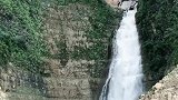 野三峡，国家AAAA级景区，位于湖北恩施建始县。九叠瀑布