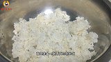 蛋炒饭很多人第一步就错了，教你几个小技巧，香气四溢，粒粒分明