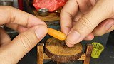 迷你厨房，花了2毛钱胡萝卜和猪肉做的面包
