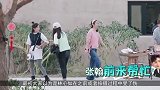 明星上节目不许露纹身咋办？林心如贴创可贴，鹿晗绑丝带