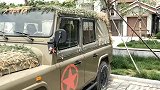 农村大山深处发现一辆迷彩吉普车，懂行的看这辆车值啥价？真霸气