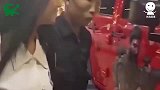 爆笑：喝了三包烟也没想明白，我和他比到底差哪了？