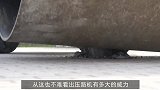 萌狮大赏 安全气囊的威力有多大？老外用压路机做实验意外了