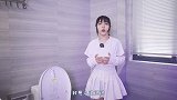 上卫生间马桶盖会自己掀开，闪闪第一次开箱智能马桶盖好先进啊