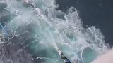 海上航行遇到海盗“划龙舟”，在马六甲也这么猖狂