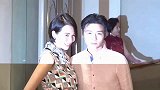 孕妈蔡少芬用变丑滤镜自拍，搞怪配文“美有多种”