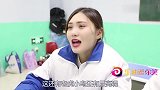 短剧：师生们玩“我画你猜”，没想女同学全部答对，赢得全套画笔