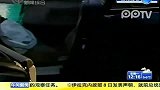 宁波：集卡压住小轿车 司机幸运脱险