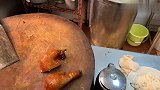 港式烧腊的特点就是量大实惠，色香味俱全，做的烧腊真的就是经典