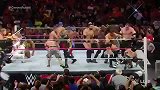 WWE-14年-RAW第1118期：主战赛 罗林斯耍阴叫人 豆腐哥忙冲入场导致全军出击变群架-花絮