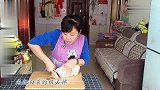 白菜别再炒着吃了，这样做营养丰富，外焦里嫩，大人孩子都爱吃