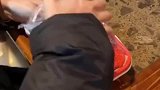 商家也算是良心了，至少下面是草莓