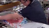 原来卫生纸是这样装进袋子的