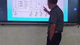 老师在台上讲解电路，下一秒电子屏幕自动识别笔记