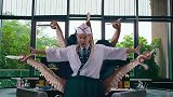 在八爪鱼的选角上面，星爷实在太成功了