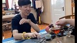 人与人要做到互相尊重才是硬道理！
