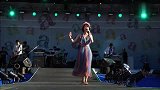 手机铃声必备神曲之一，终于找到了现场版，嗓音罕见！