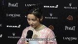 好暖心！张子枫安慰小H好治愈，一周的疲惫就这么被妹妹治愈了