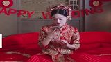 新娘结婚抽空给家长打电话，让孩子钉钉打卡，网友顺便结个婚！