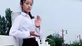 小姐姐这个舞蹈太有爆发力了，动作流畅漂亮，羡慕了！