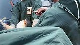 髋关节置换手术中，如同装修现场