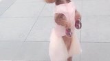 公园里溜达一圈
