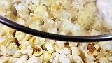 家庭版糖炒爆米花做法来了，营养可口，出锅香飘十里