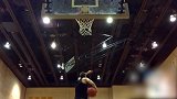 篮球-18年-世界最强扣将之一 乔丹吉利根完成360度“Lost And Found”扣篮-专题