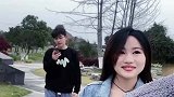 就是这个女孩，我一年相三次亲都是她
