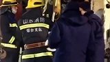 山东笏山金矿爆炸事故 井下又传来纸条：“麻烦再送一部电话做备用，联系不到你们我们就找不到党！”请继续坚强等待