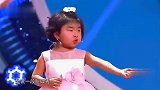 小萌娃李欣蕊脱口秀视频，乔杉现身温暖助阵，两人好像父女