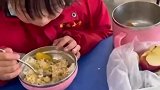 姐姐对弟弟的爱肉眼可见
