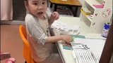 上一秒：感恩的心，下一秒：感谢你全家哦