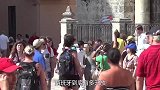 西班牙究竟有多开放看看当地的海滩！中国游客太尴尬了