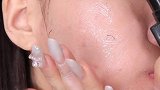 你们有一天卸三次妆的体验吗？ 水感洁颜油