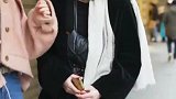 这可能是我拍到眼线画得最好的女生了！你们觉得呢...(一)