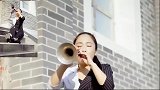 美女独奏《西海情歌》《轻轻的告诉你》曲美人也美！吹得精彩！