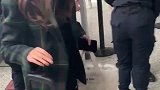 上海机场偶遇一位新晋小花旦
