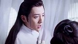 他是傻子但是他宠你，他是傻子但是他真诚，他是傻子但是他爱你