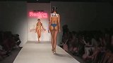 风韵超模内衣秀：穿新装的模特，超级靓丽！