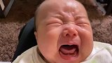 好萌！一个月的宝宝发脾气，从头到尾就1滴眼泪，多也没有