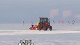 #两极穿越龙江行｜黑龙江宾县，拖拉机拉大雪圈，玩嗨了，春种秋收忙，冬天转圈圈， 拖拉机：放寒假也不让休息