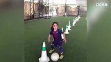 别人家的小孩！伊朗足球小子Arat的人球合一什么水平？